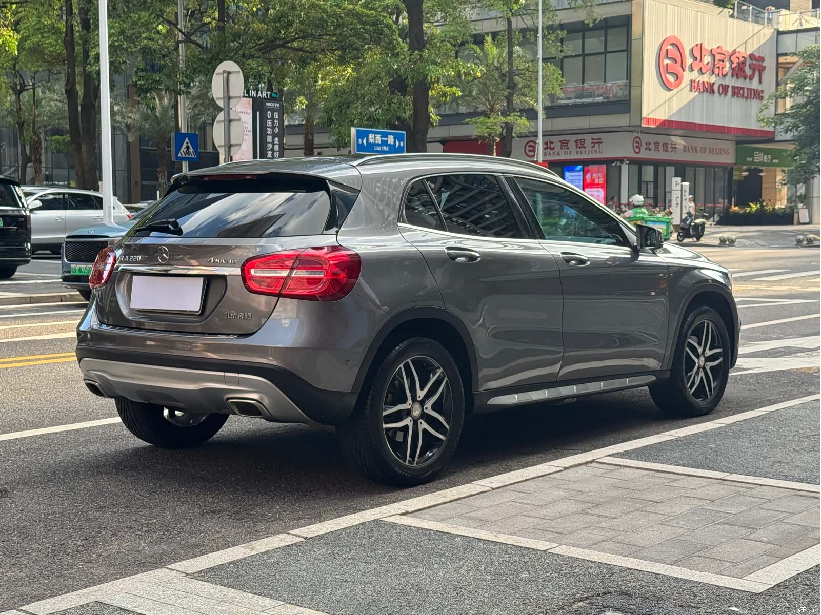 Mercedes-Benz GLA, 2016 12