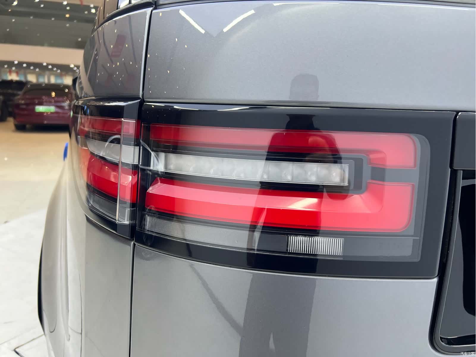 Land Rover Discovery, 2020 16