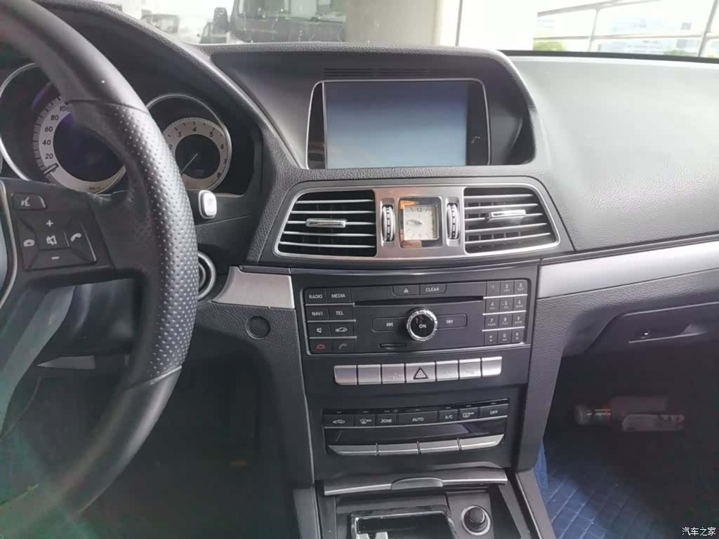 Mercedes-Benz E-Class, 2016 13