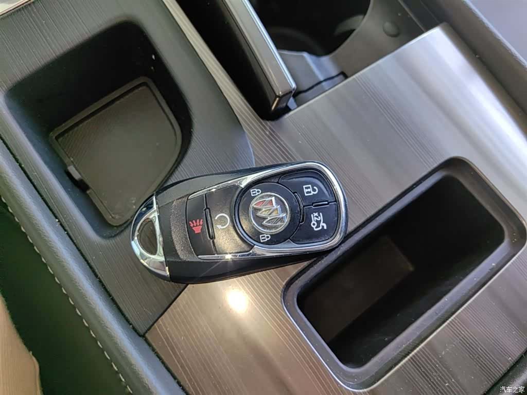 Buick LaCrosse, 2021 9