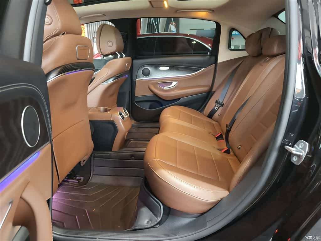 Mercedes-Benz E-Class, 2018 13