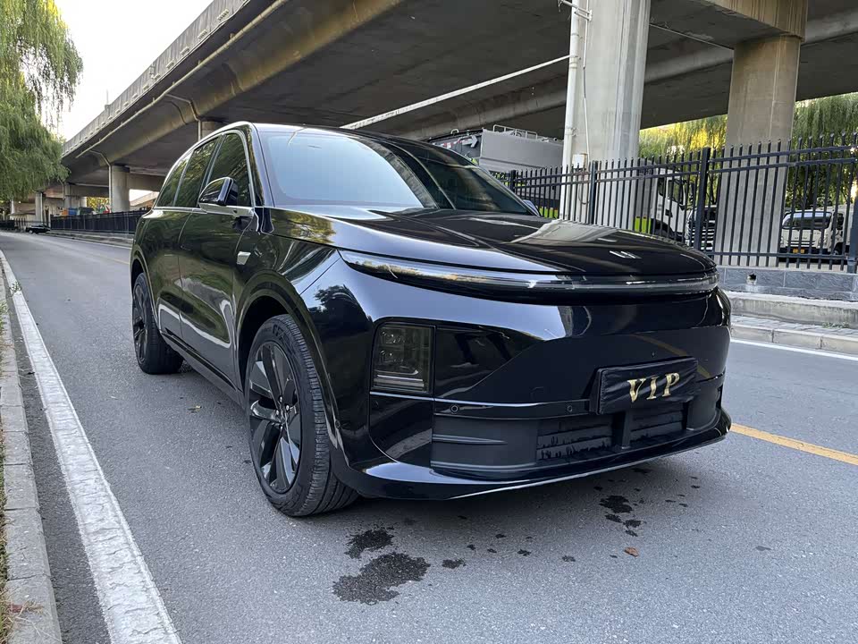 Li Auto Ideal L6