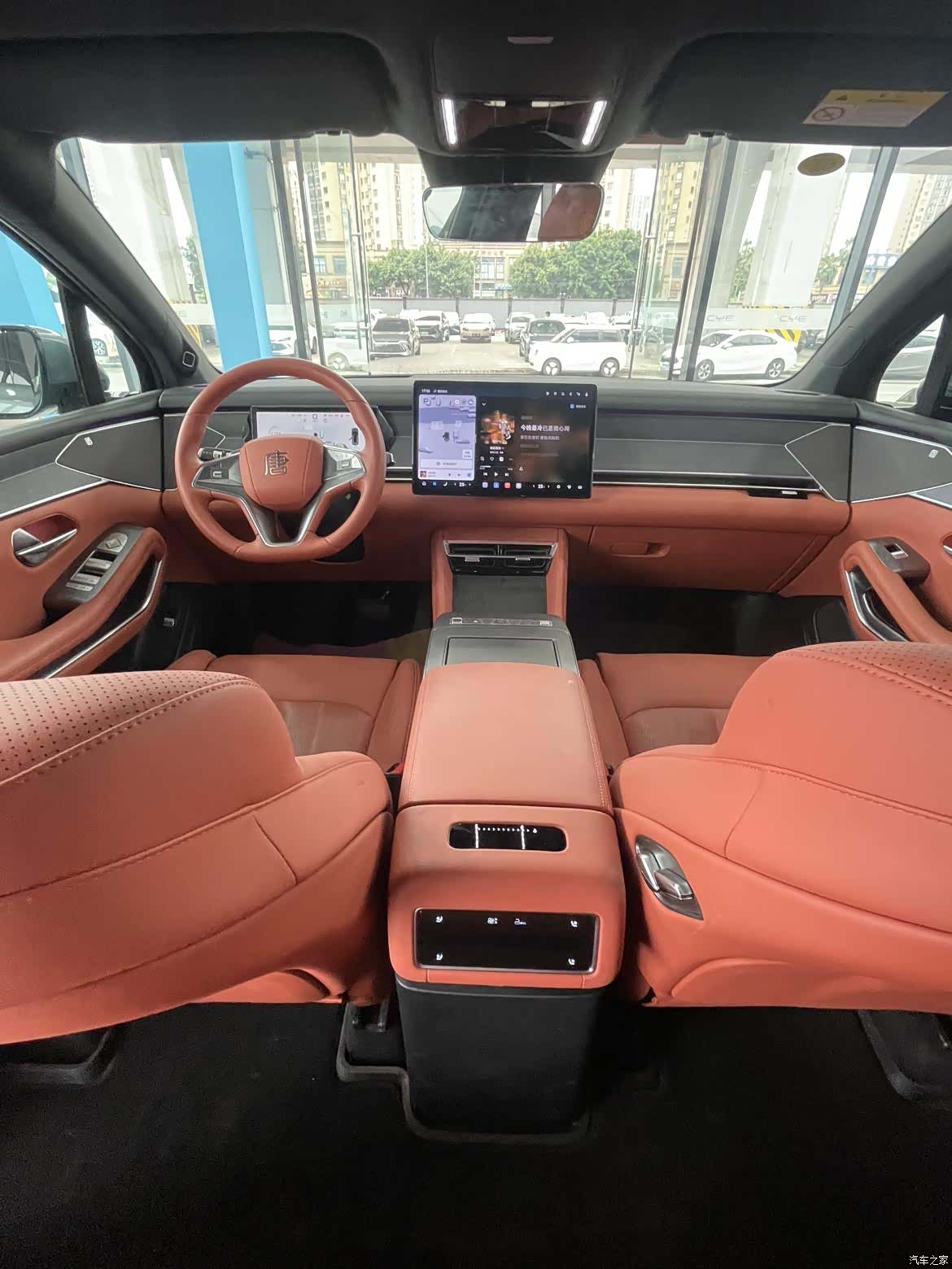BYD Tang, 2025 15