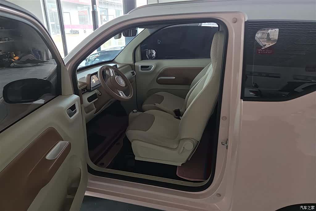 Wuling MINIEV, 2024 9