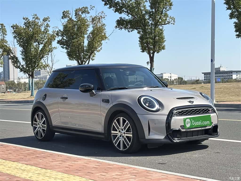 Mini Cooper, 2023 22