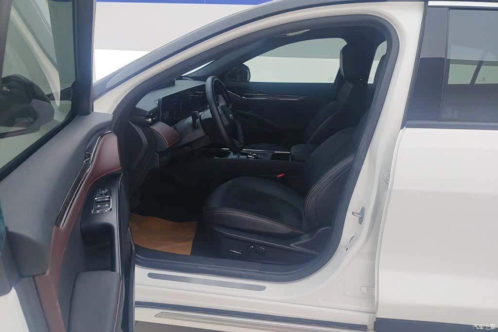 Ford Mondeo, 2023 9