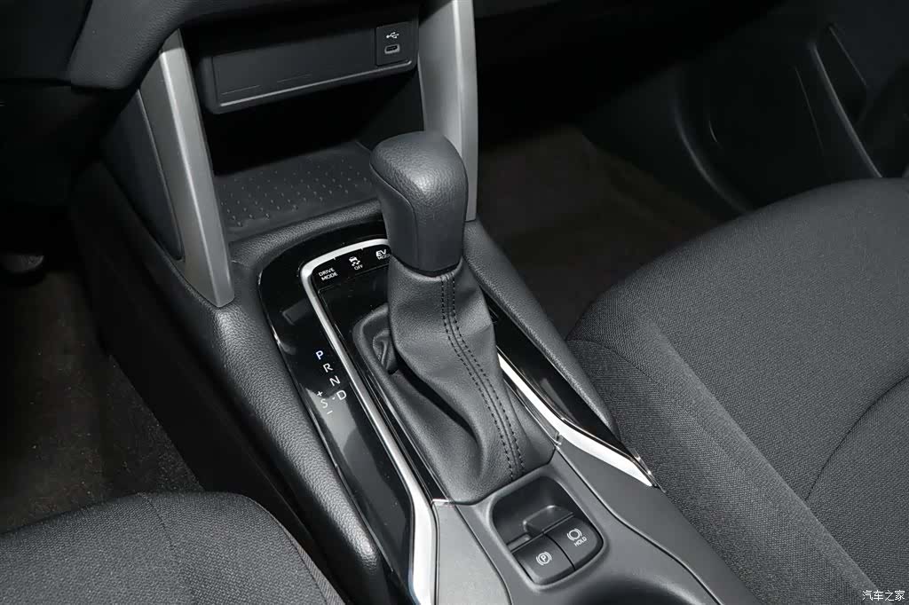 Toyota Corolla, 2024 10