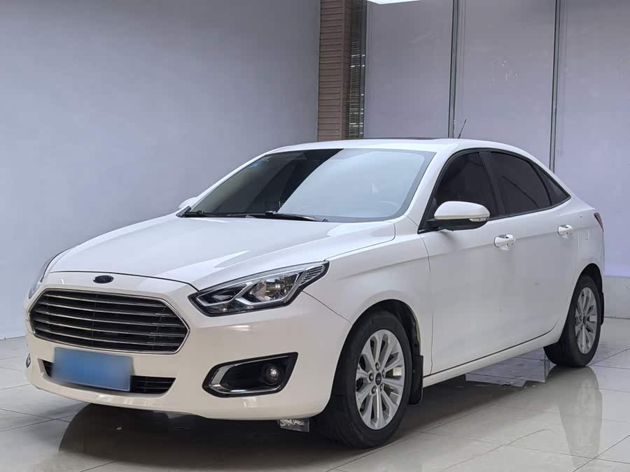 Ford Focus 2017, фото 2