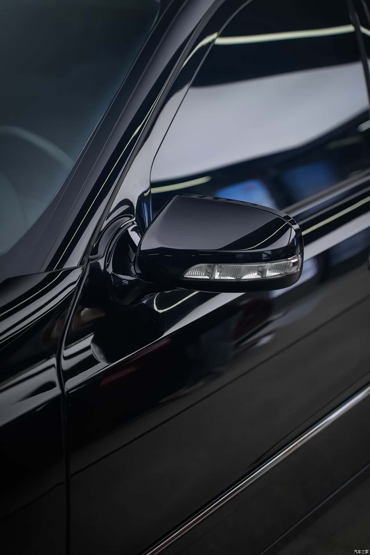 Mercedes-Benz E-Class, 2008 10
