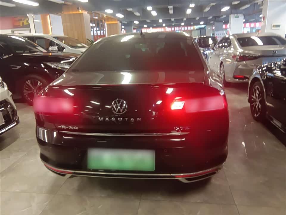 Volkswagen Magotan GTE