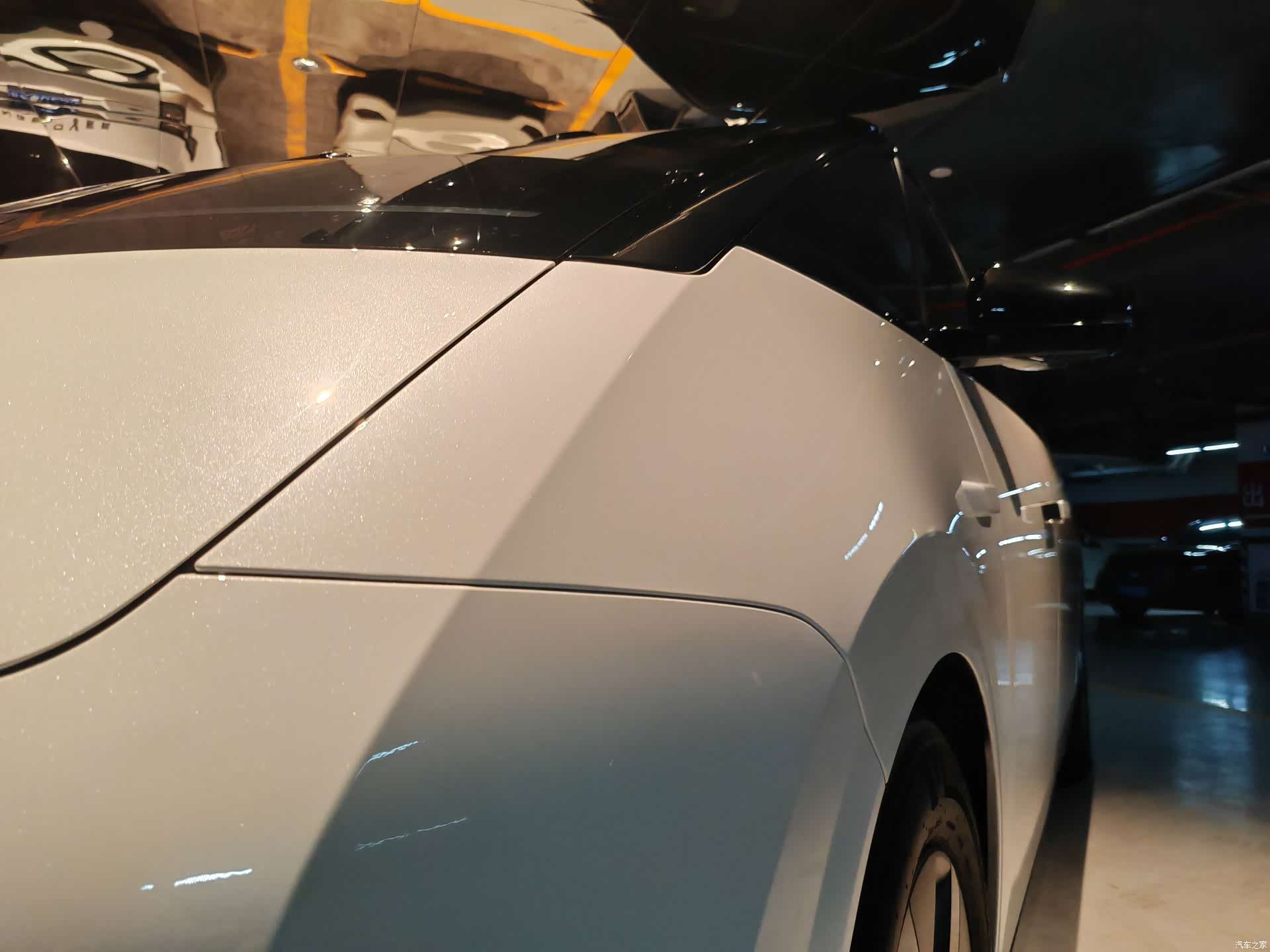 Li Auto MEGA, 2025 12