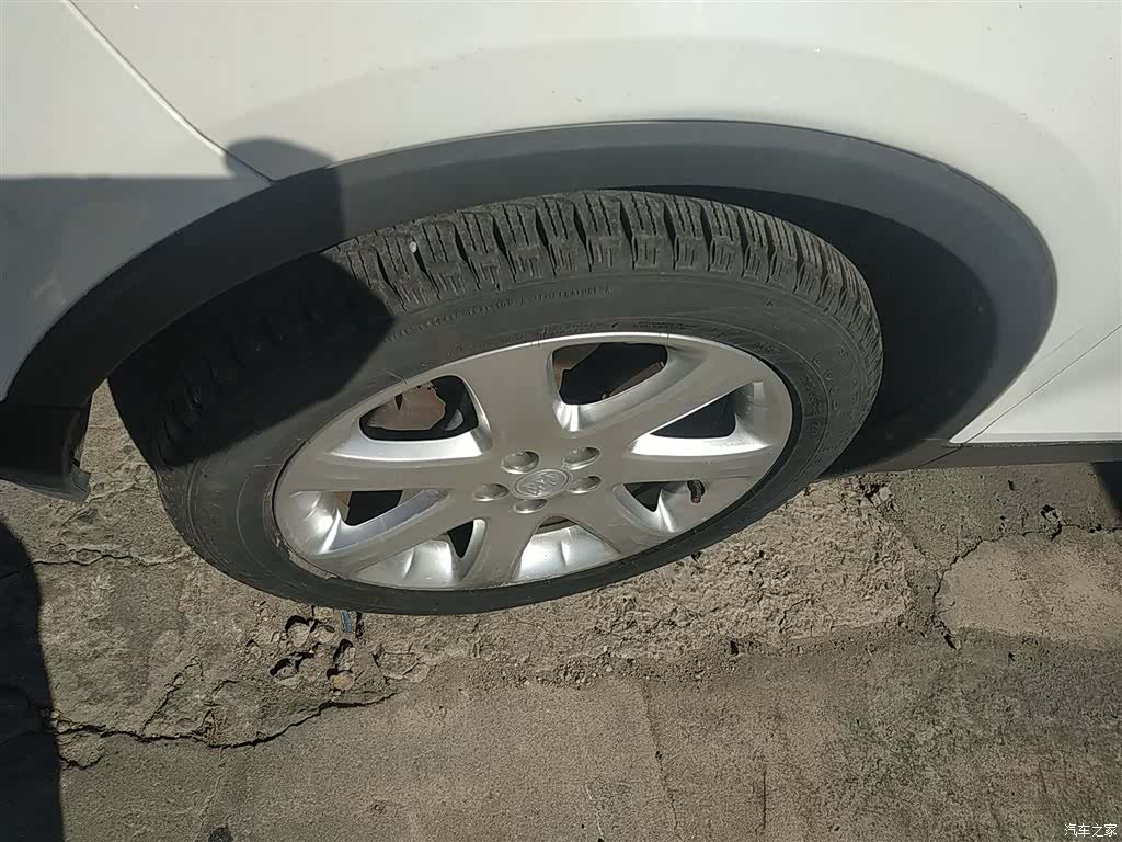 Buick Encore, 2015 23