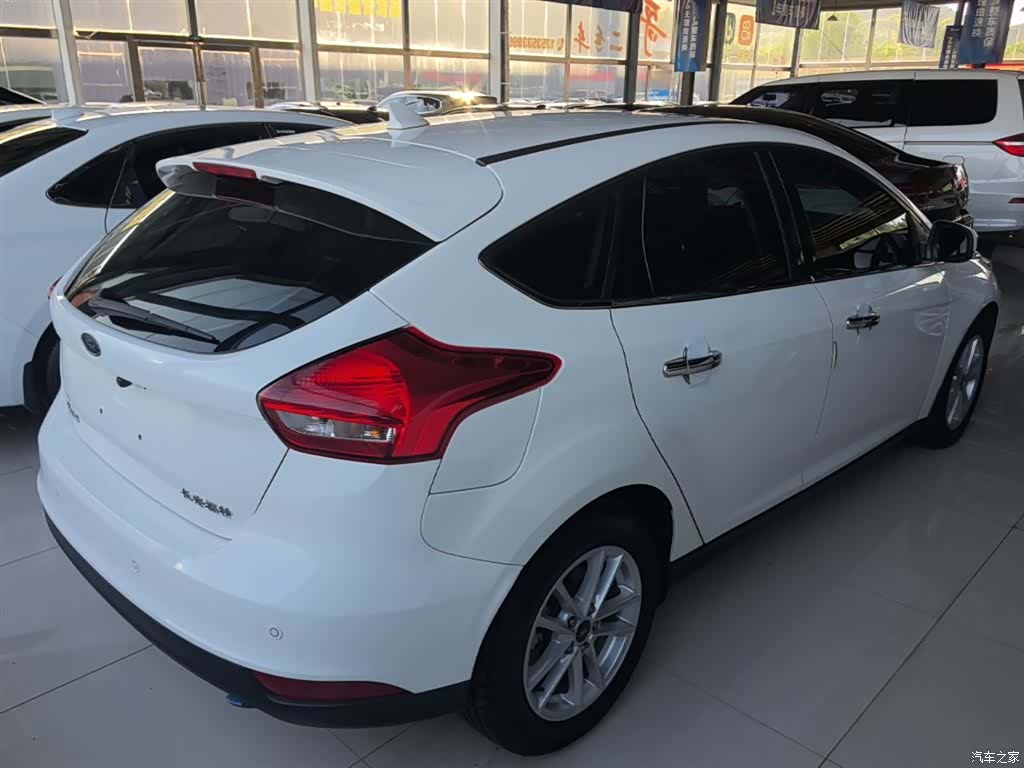 Ford Focus, 2018 7
