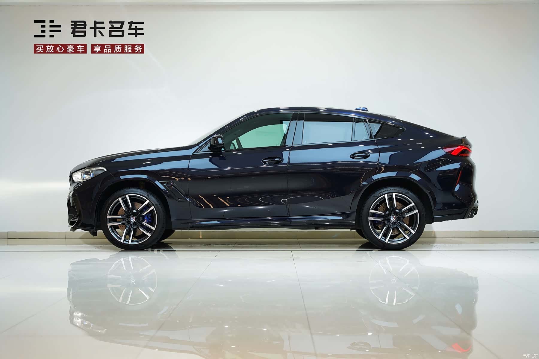 BMW X6, 2022 все фото
