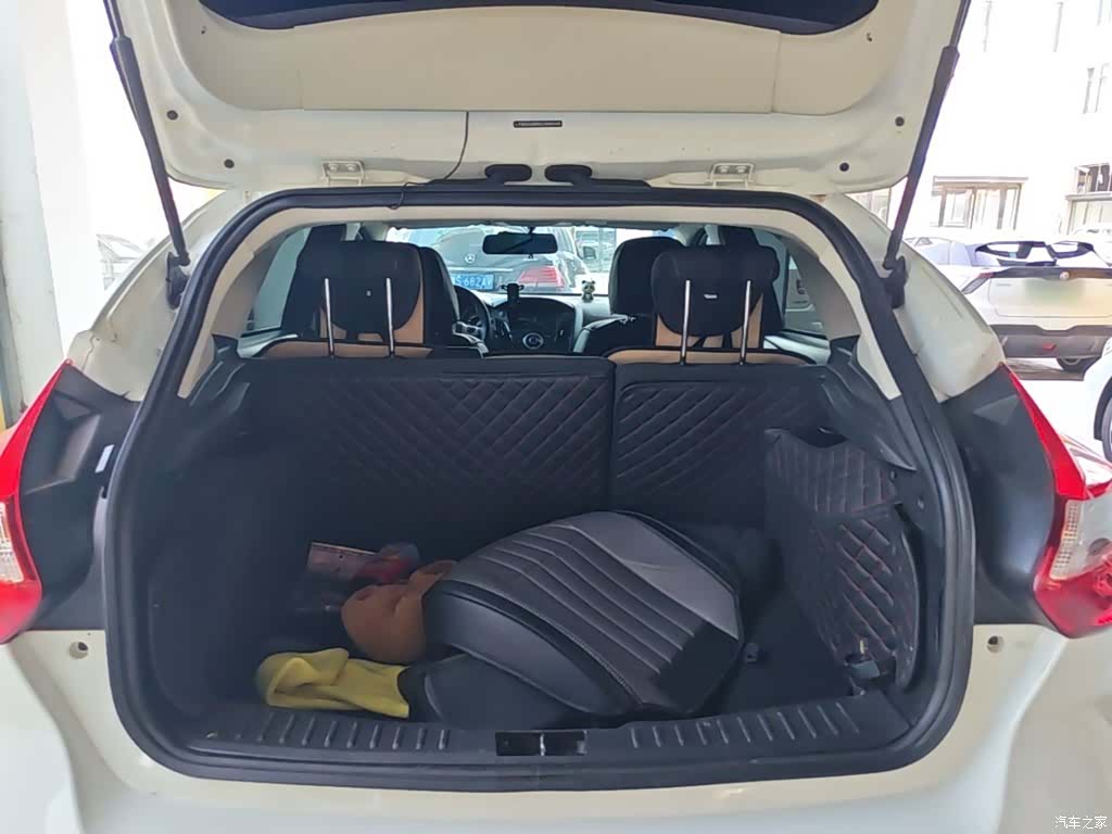 Ford Focus, 2014 19