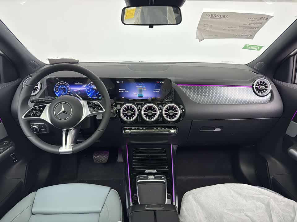 Mercedes-Benz EQA