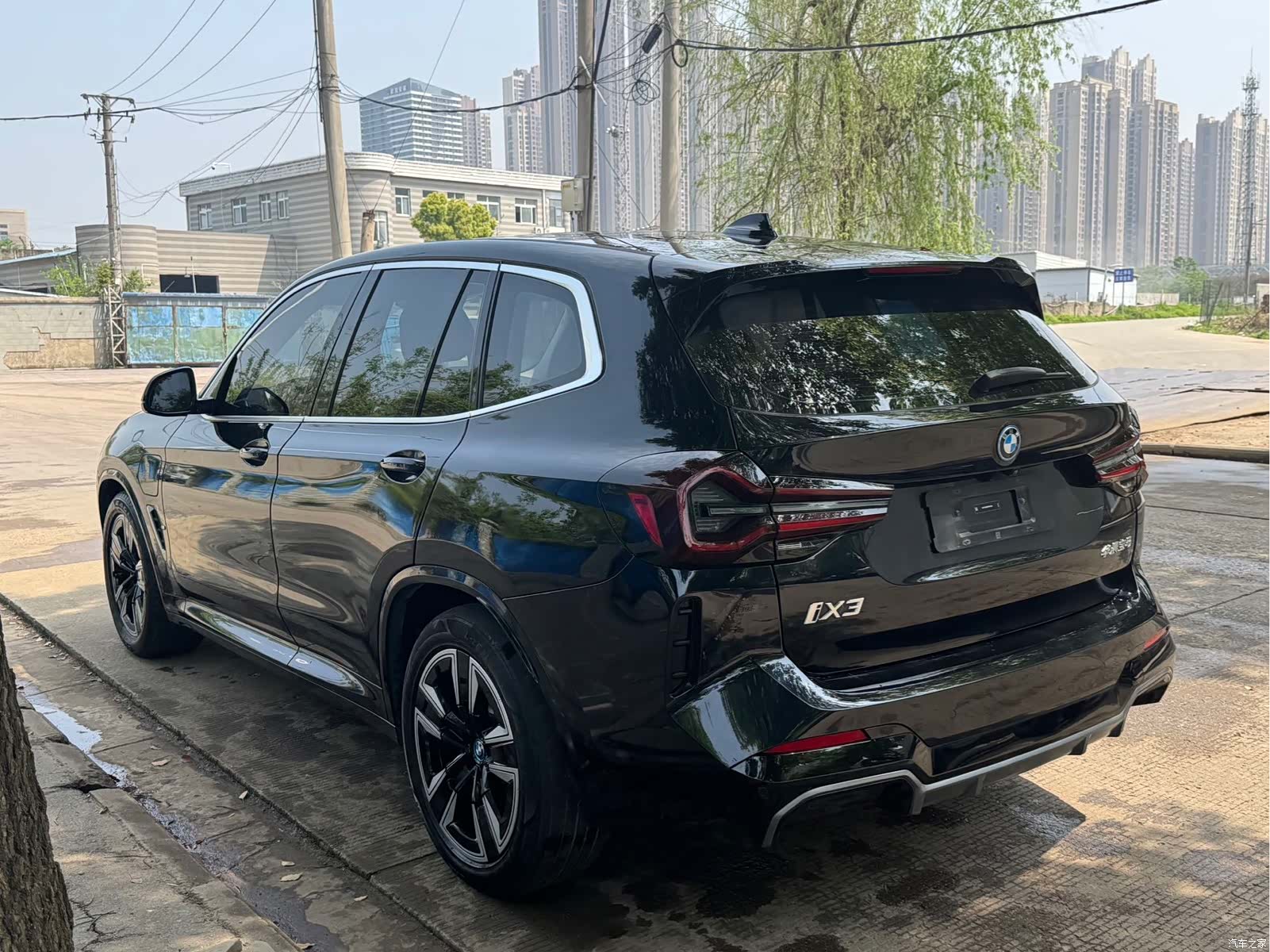 BMW iX3, 2024 9