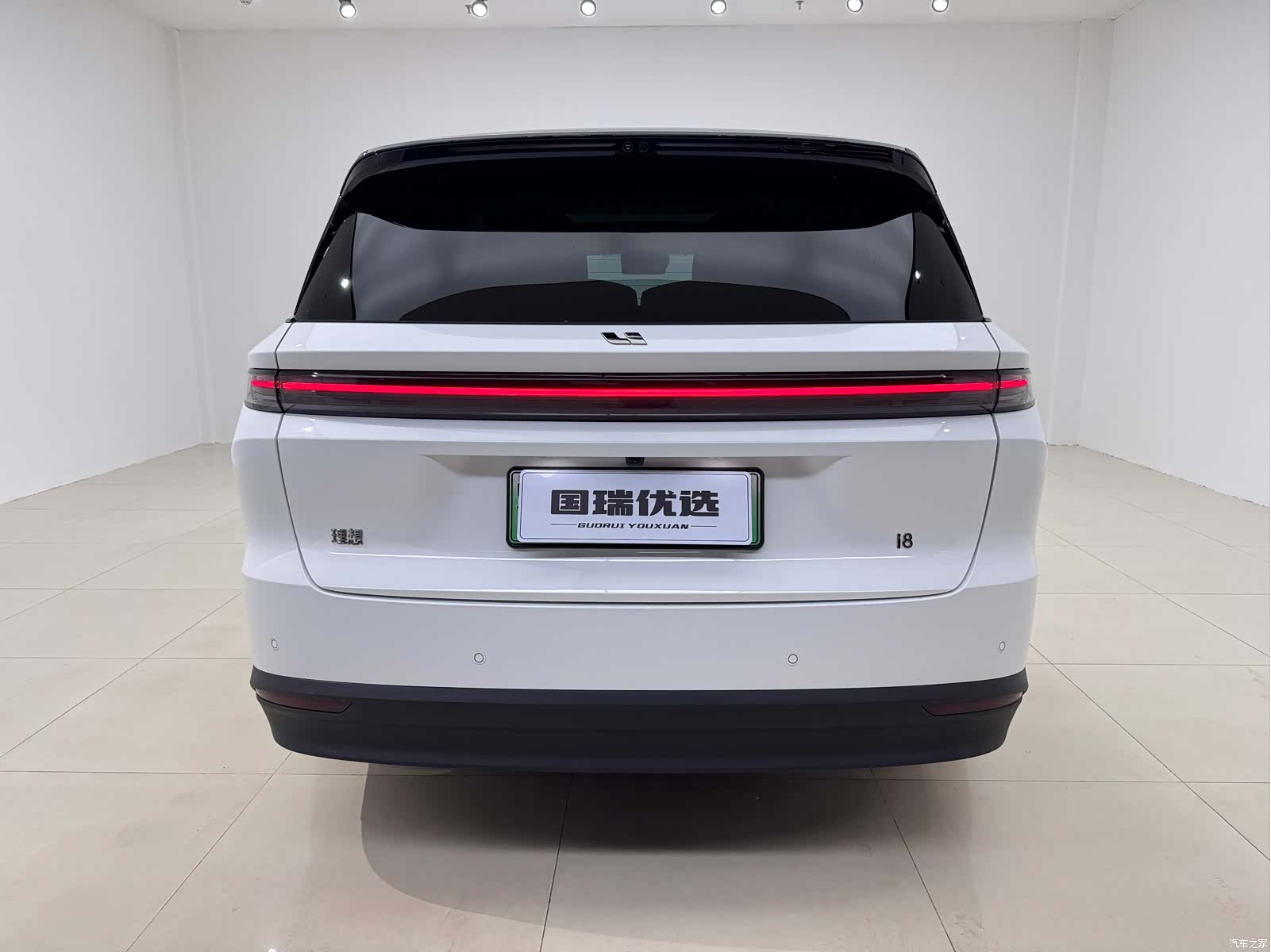 Li Auto i8, 2026 все фото