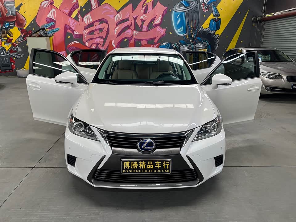 Lexus CT