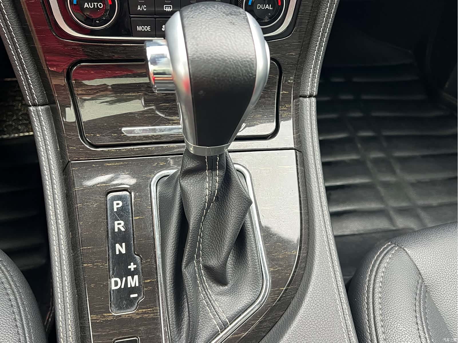Zotye T600, 2016 19