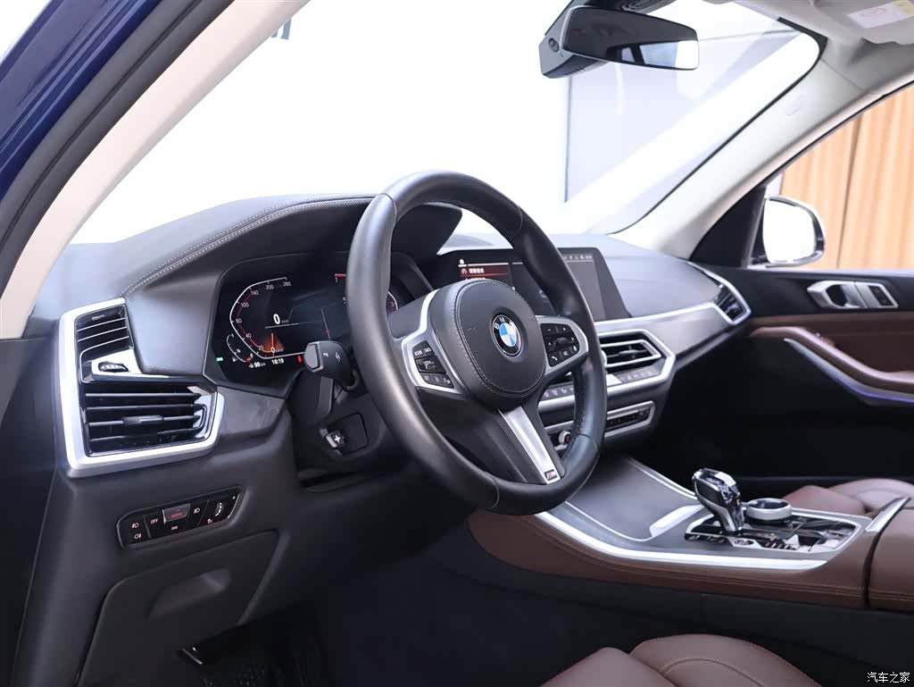 BMW X5, 2021 11