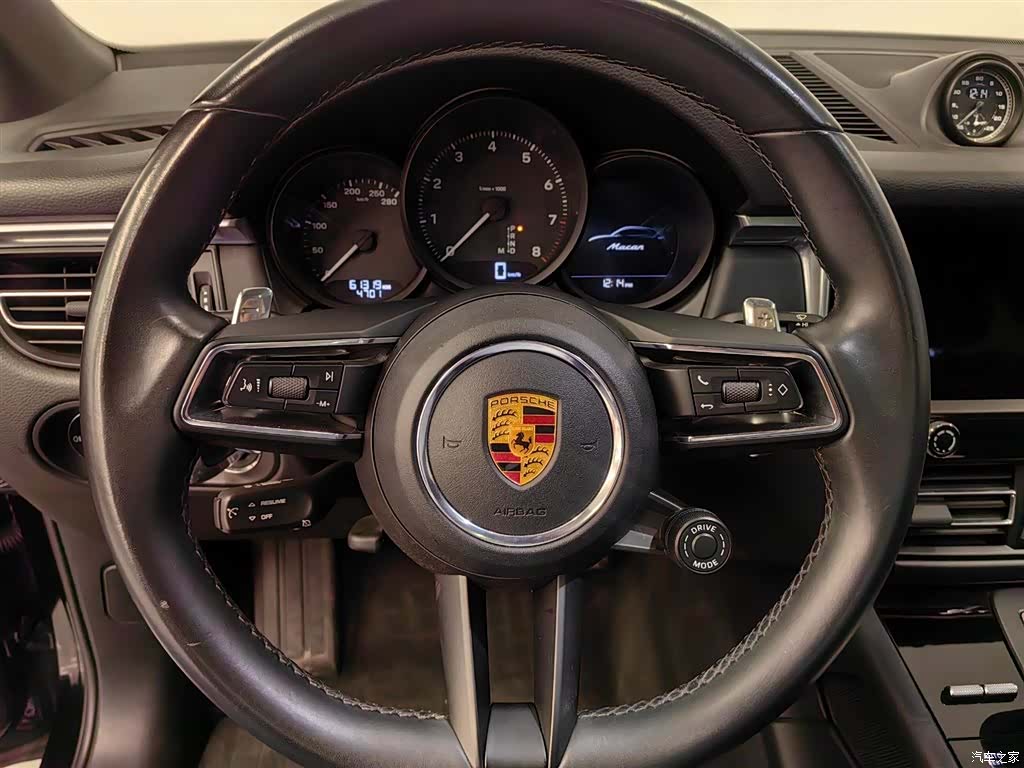 Porsche Macan, 2022 8
