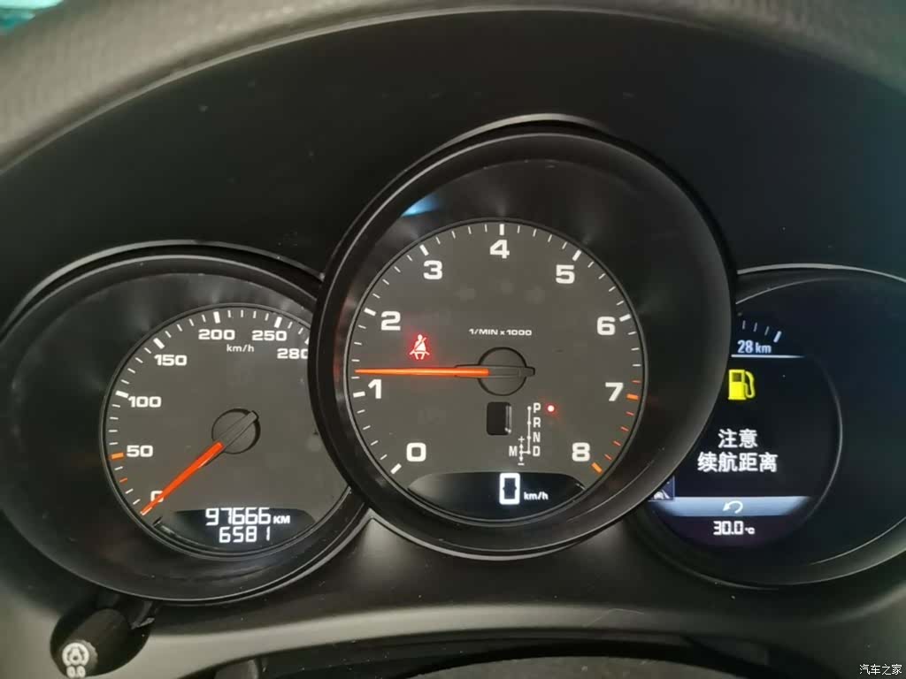 Porsche Macan, 2020 12