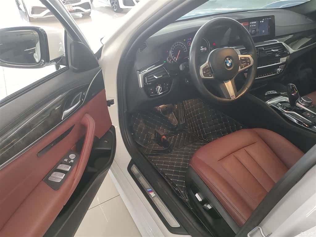 BMW 5 Series, 2018 16