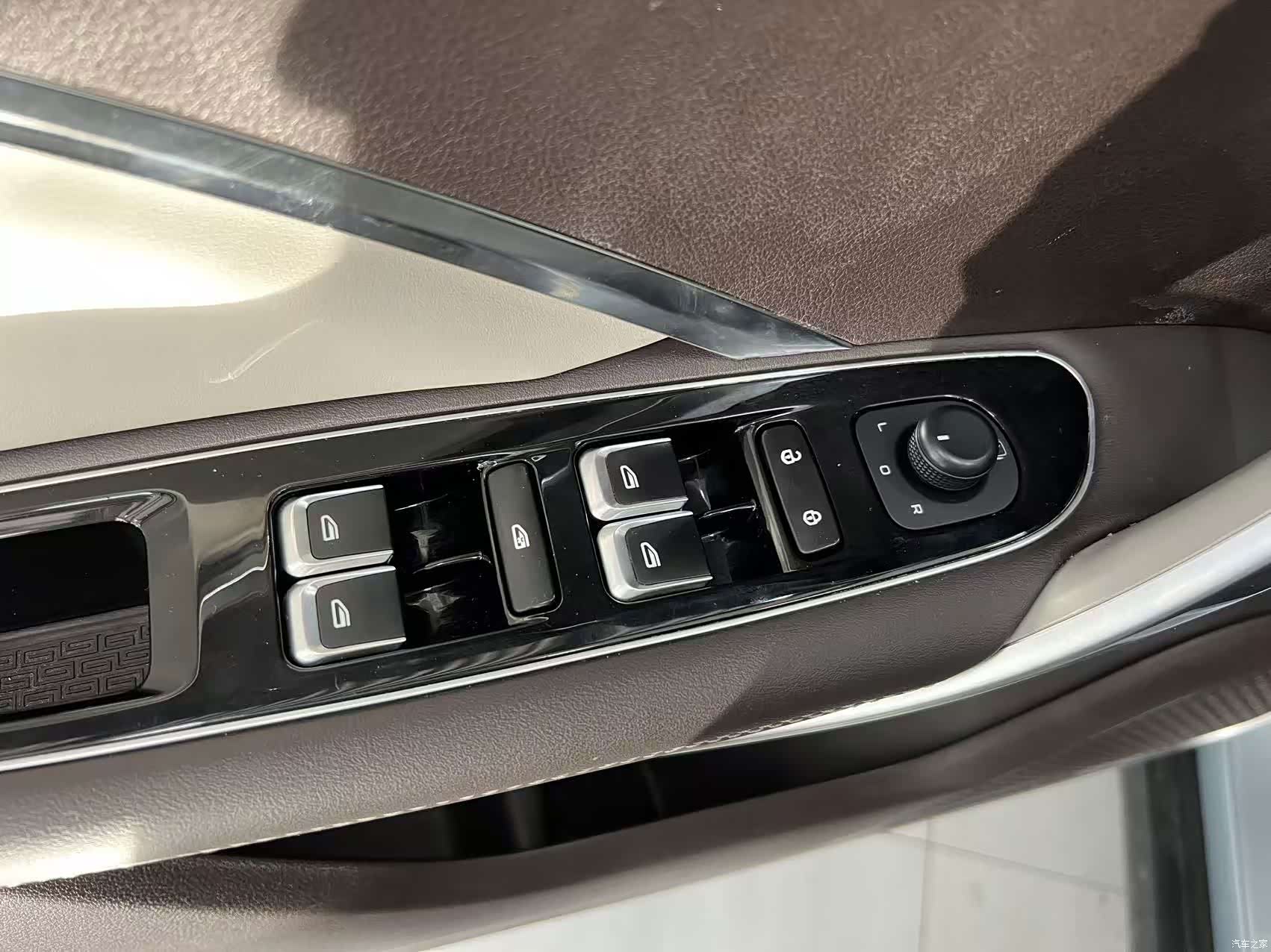 Geely Jiaji, 2020 14