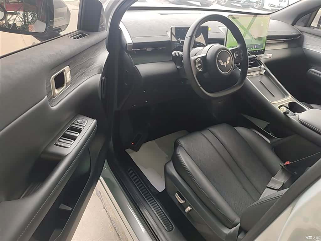 Wuling Starlight, 2025 16