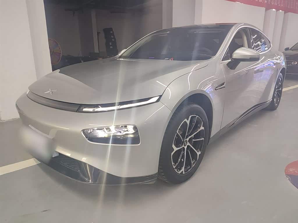 XPENG P7