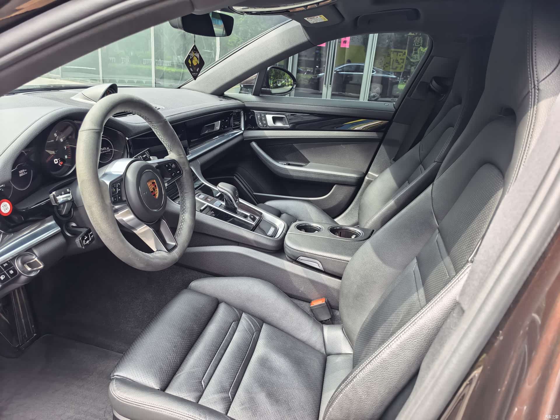 Porsche Panamera, 2018 4