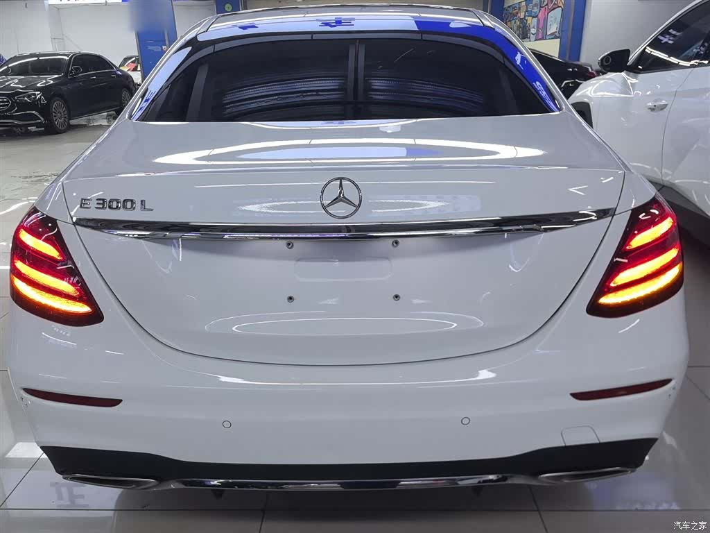 Mercedes-Benz E-Class, 2019 6