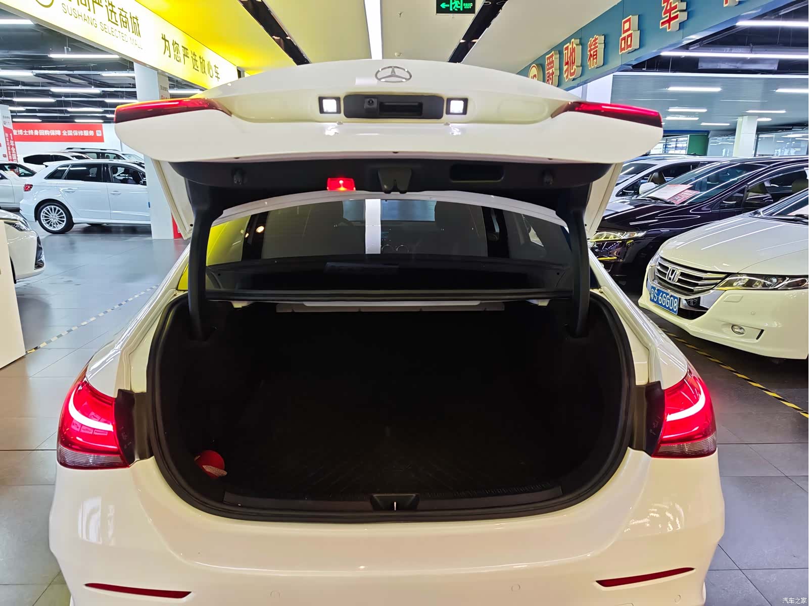 Mercedes-Benz A-Class, 2019 3