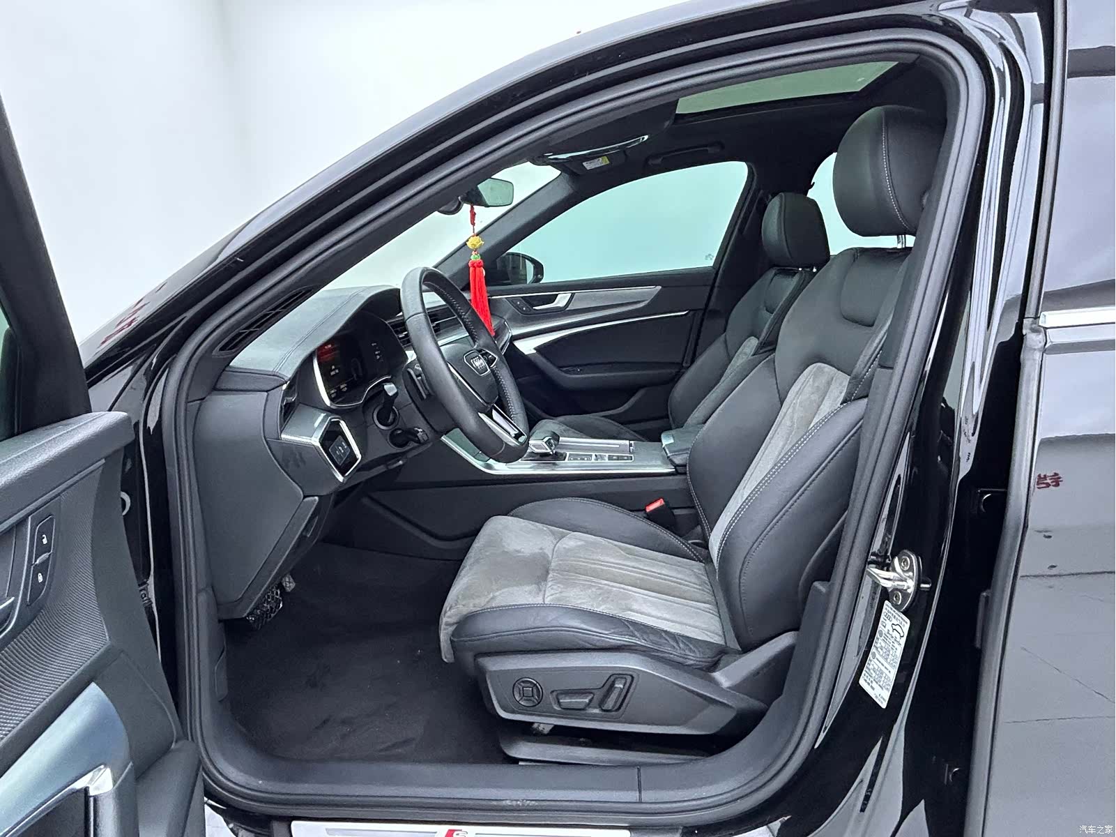 Audi A6L, 2021 11