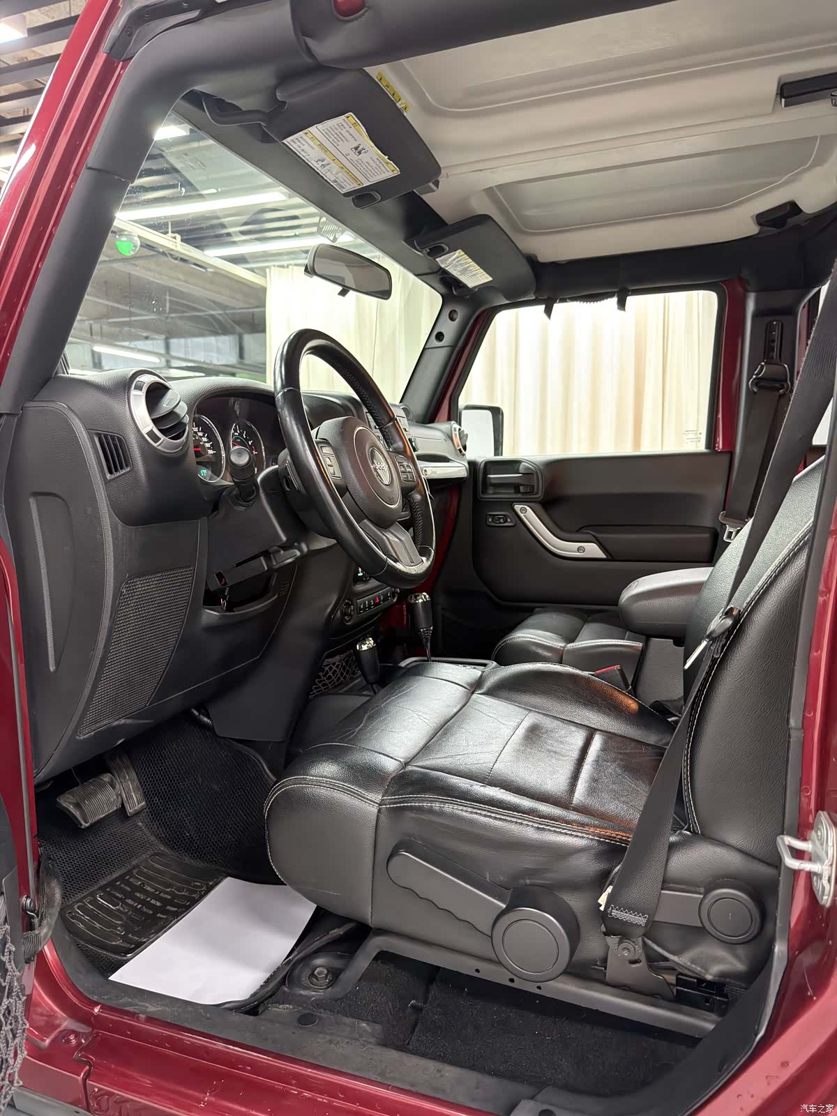 Jeep Wrangler, 2012 4