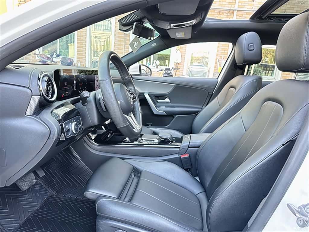 Mercedes-Benz A-Class, 2020 8