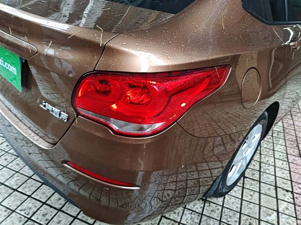 Chevrolet 320, 2018 8