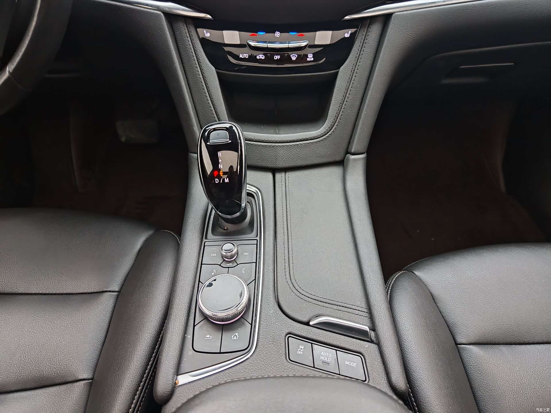 Cadillac XT5, 2021 11