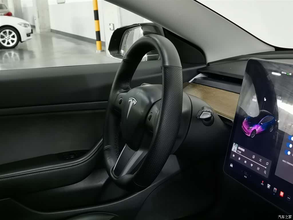 Tesla Model 3, 2020 22