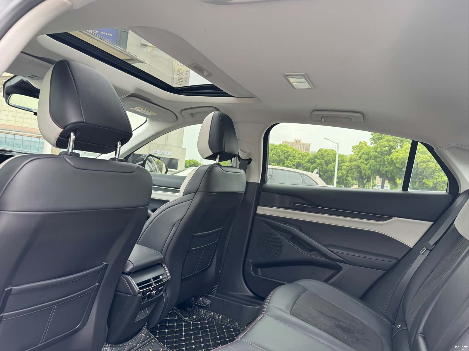 Ford Mondeo, 2022 9