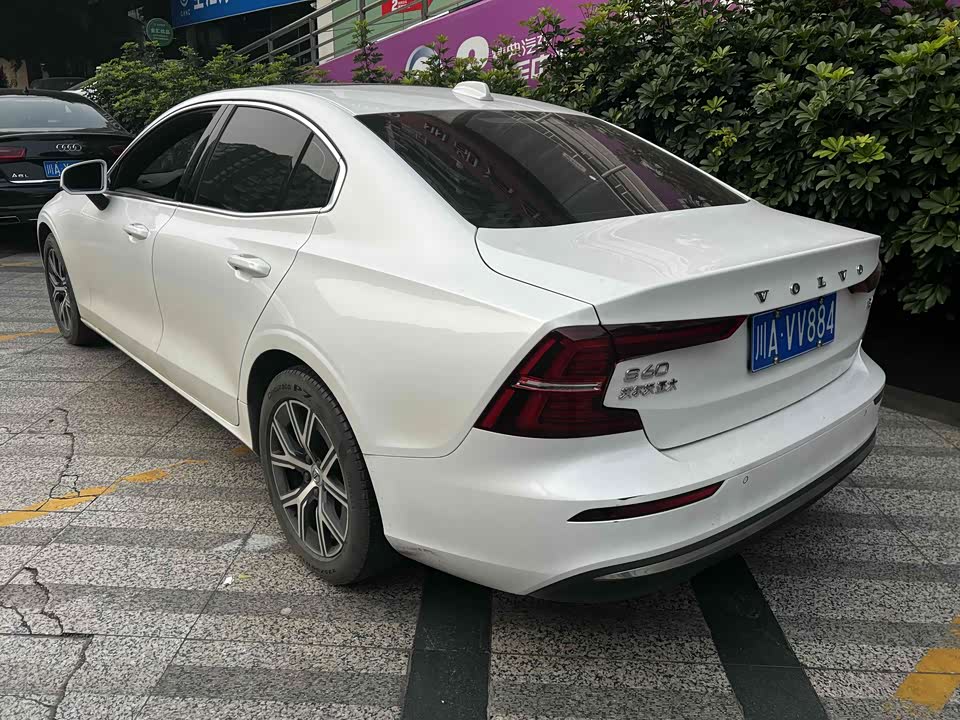 Volvo S60