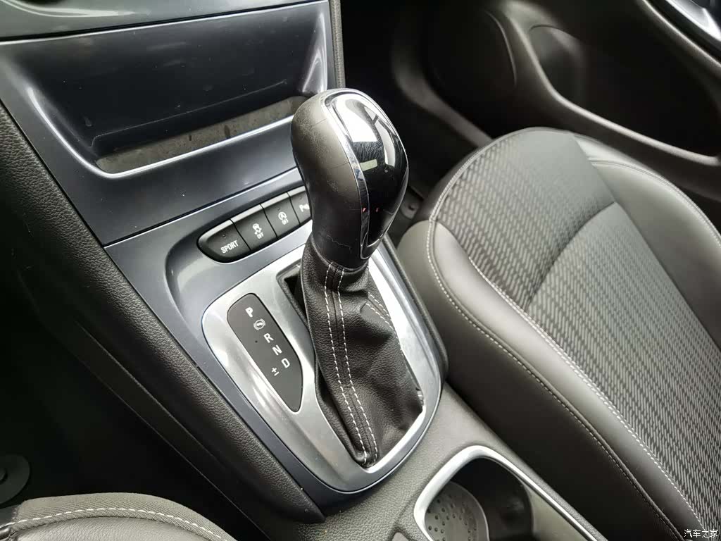 Buick Verano, 2016 13
