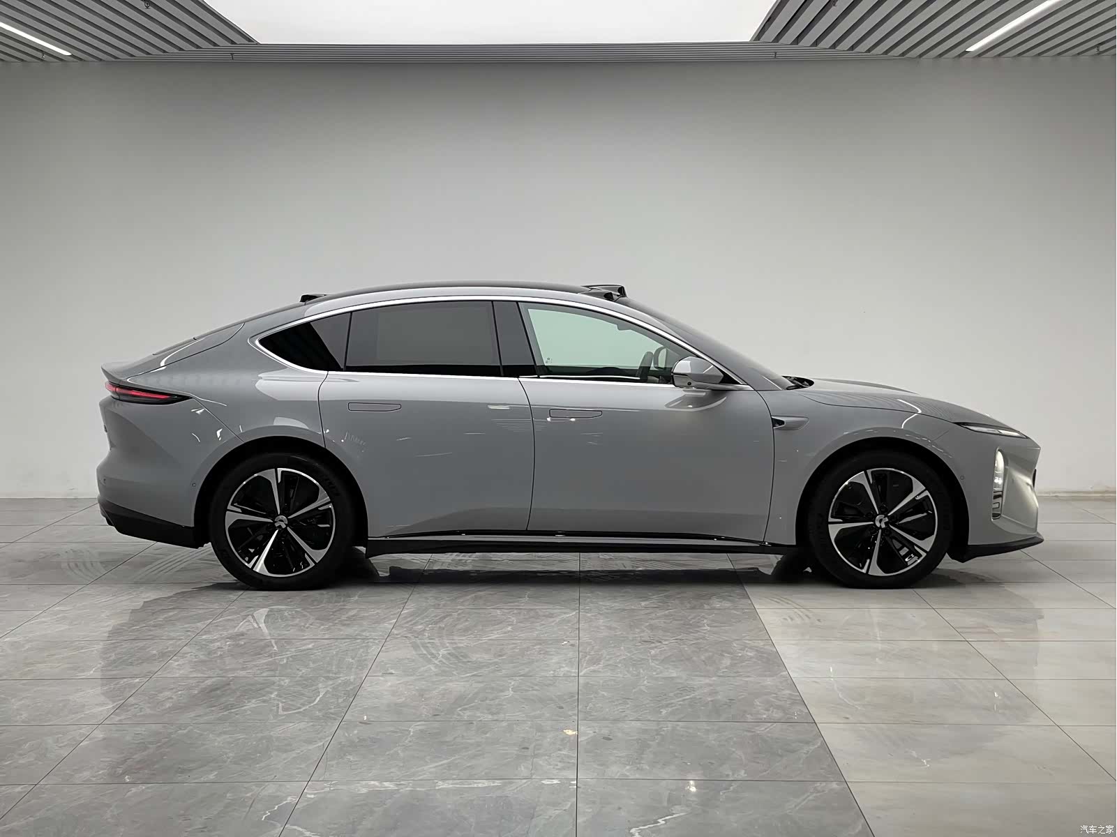 NIO ET5, 2025 8