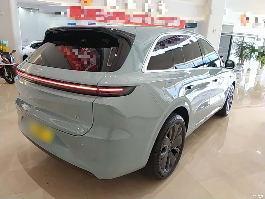 Li Auto L6, 2025 7