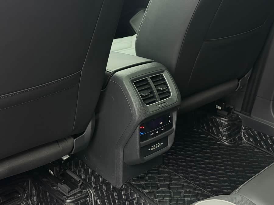 Volkswagen Tayron 2023, фото 14