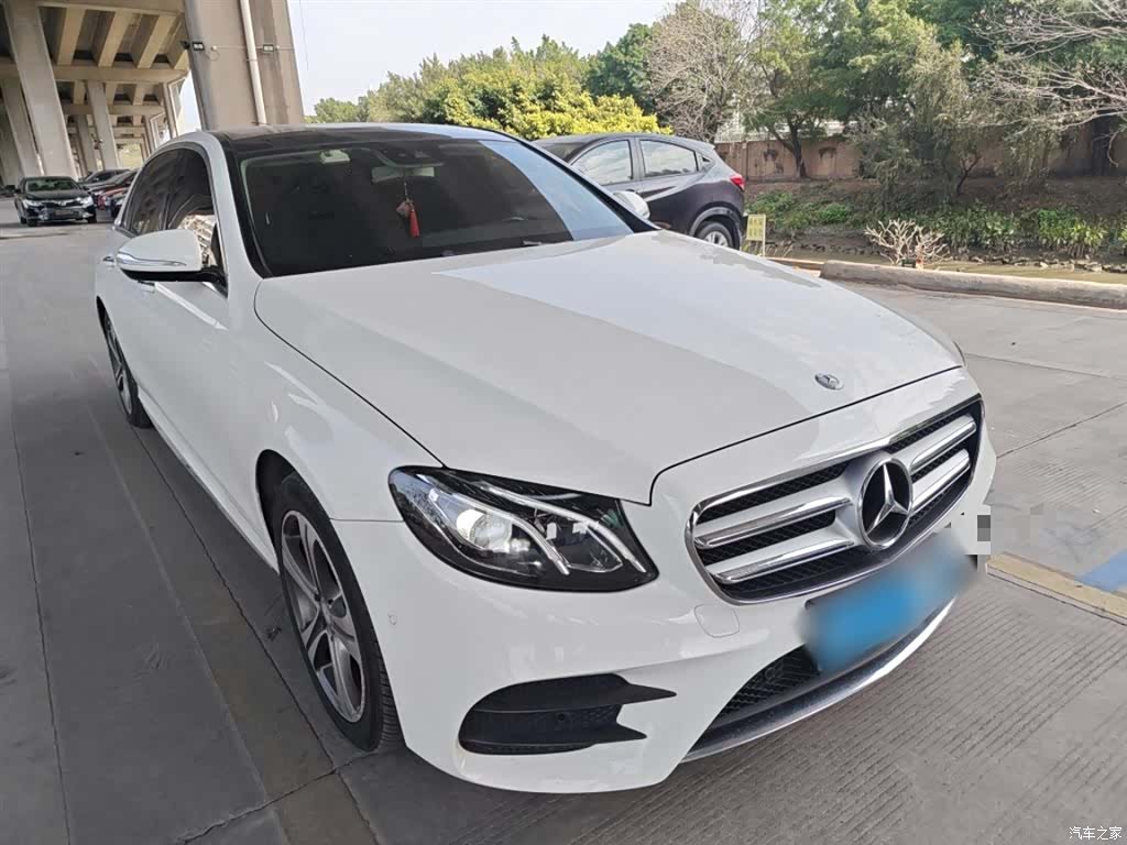 Mercedes-Benz E-Class, 2016 22