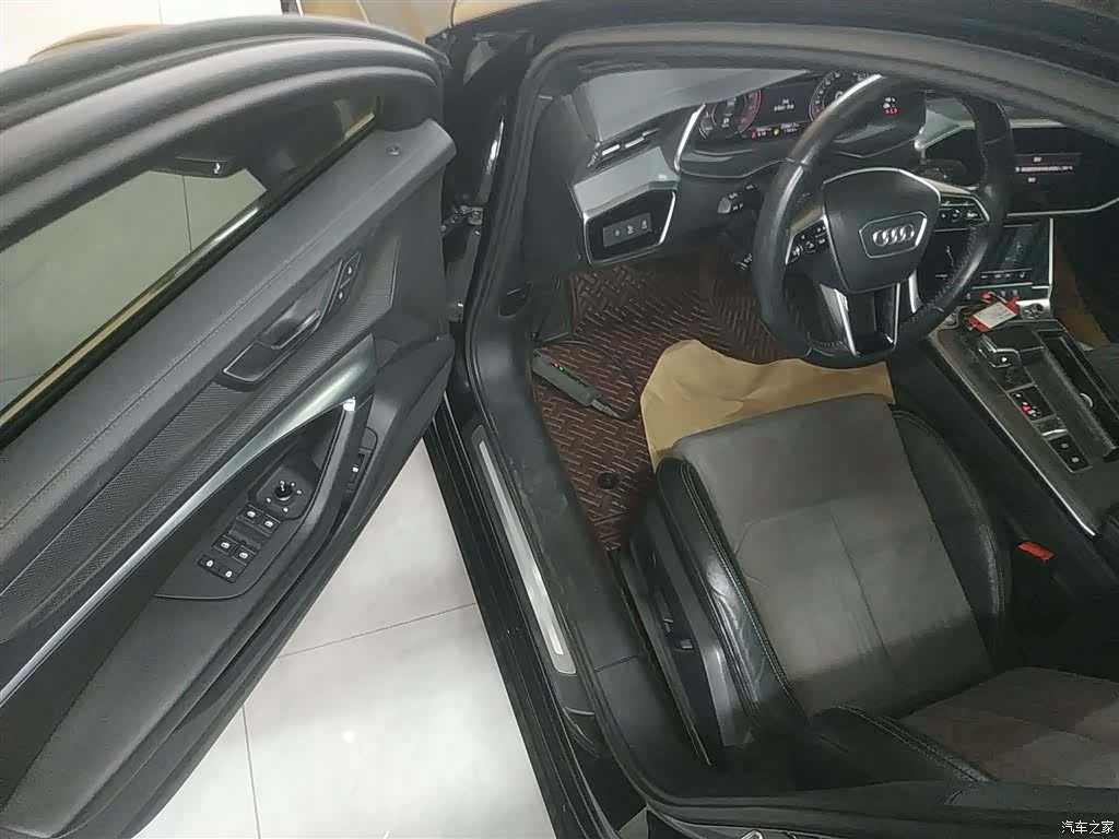 Audi A6L, 2020 9