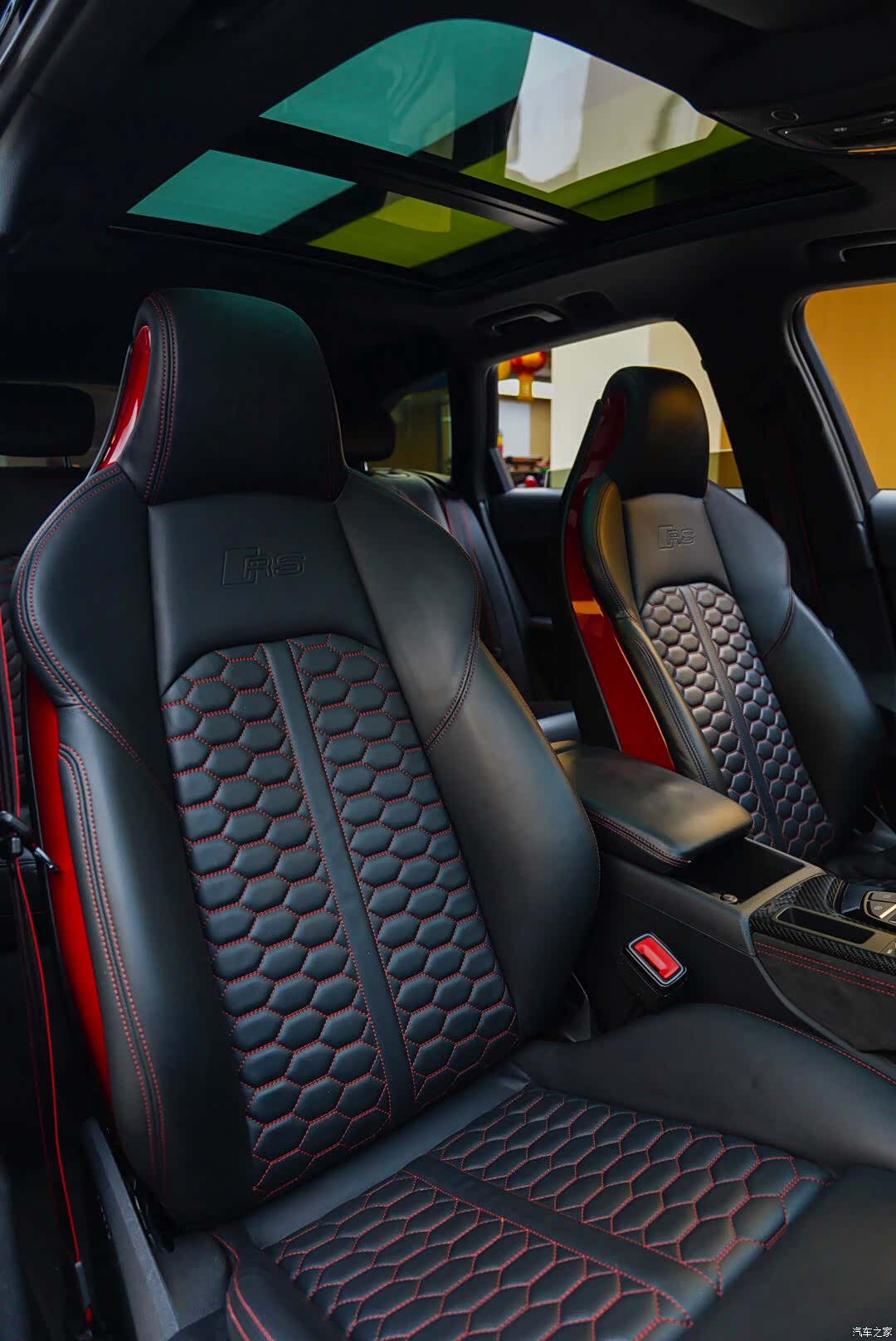 Audi RS4, 2021 16