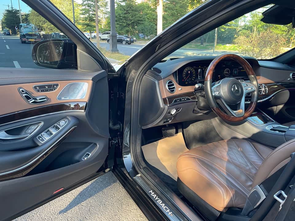 Mercedes-Benz Maybach S-class